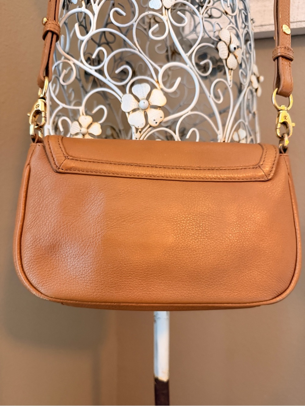 Tory Burch Amanda Small Tan Leather Crossbody Bag - Picture 3 of 7